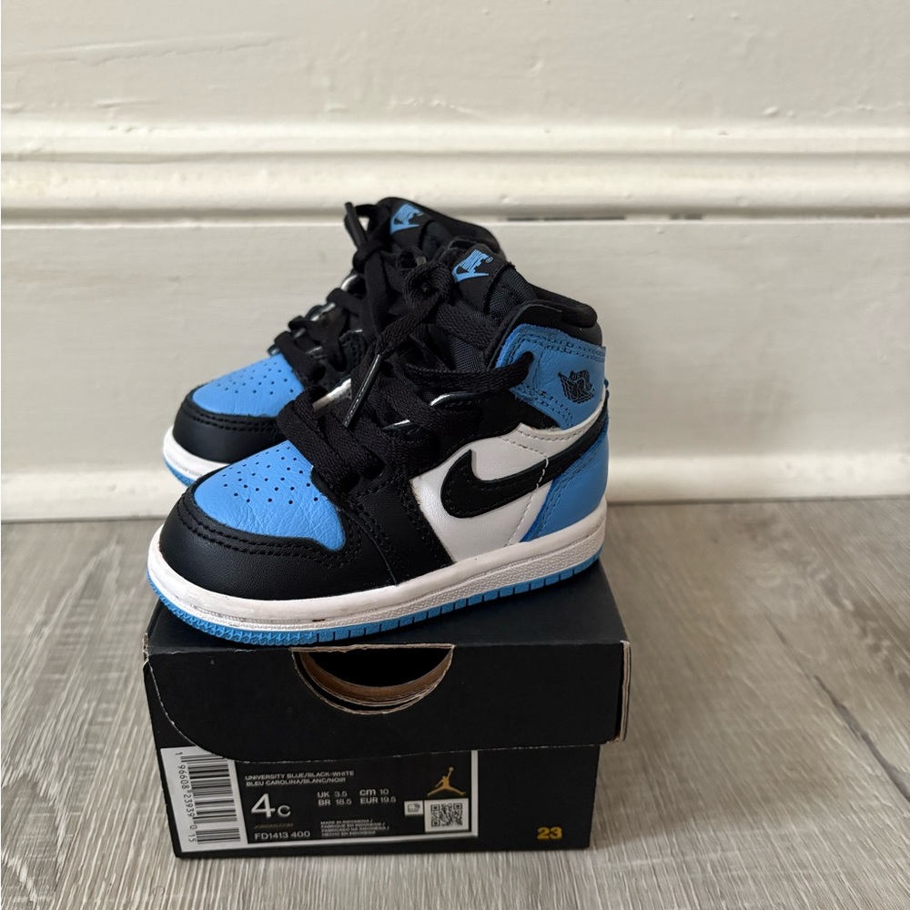 Jordan 1 Retro High Baby/Toddler Sneakers in Black and Blue